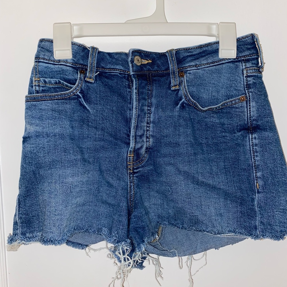 Old navy denim shorts size 6
